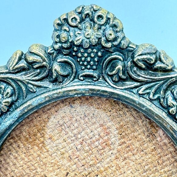 Hollywood Regency Ornate Gold Tone Oval Filigree Picture Frame Italy 4.5" - Picture 4 of 14